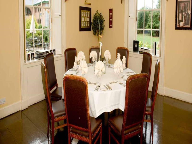 Hadley Park House Hotel Телфорд Экстерьер фото