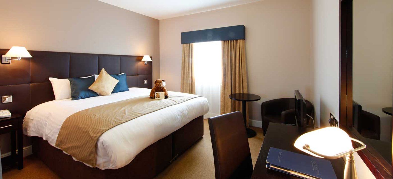 Hadley Park House Hotel Телфорд Экстерьер фото