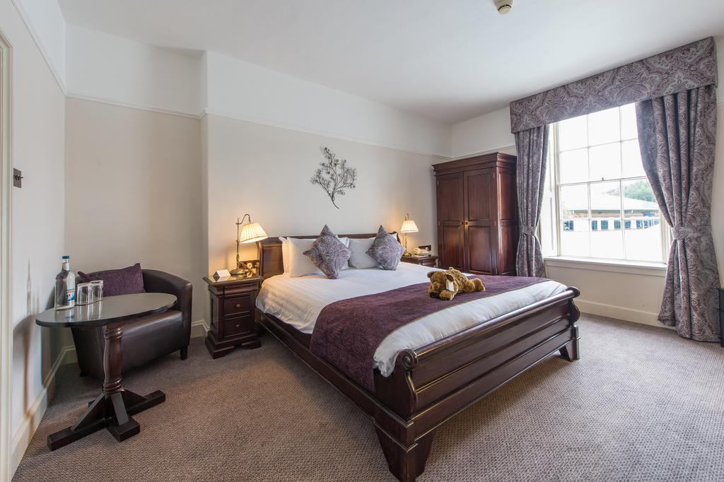 Hadley Park House Hotel Телфорд Экстерьер фото